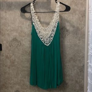 Francesca’s Double V Top